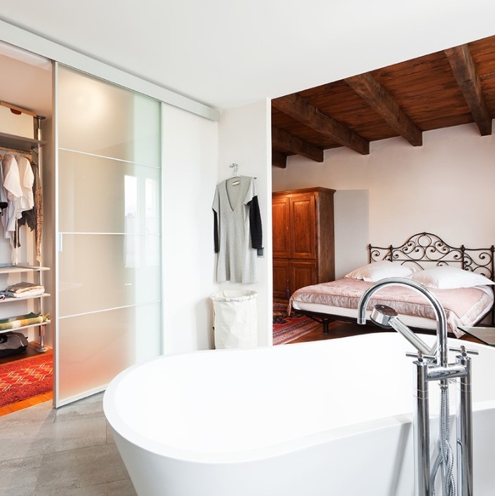 Suite Parentale Ouverte Sur L’espace Bain