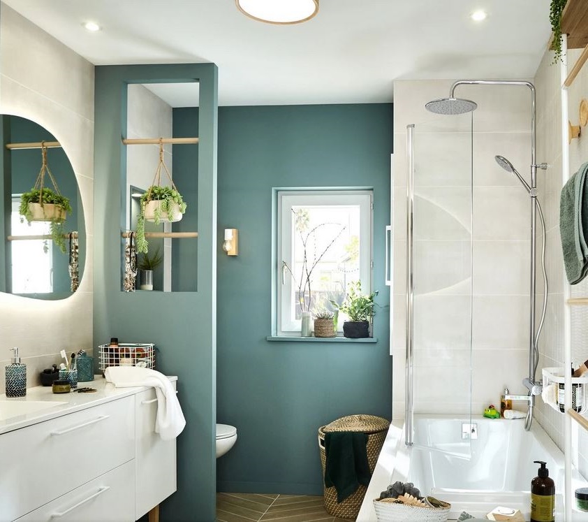 Une Salle De Bains Bien éclairée –
