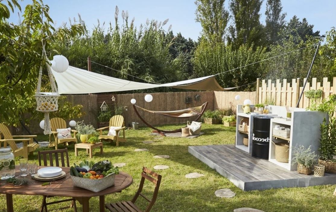 Espace De Cuisine En Plein Air