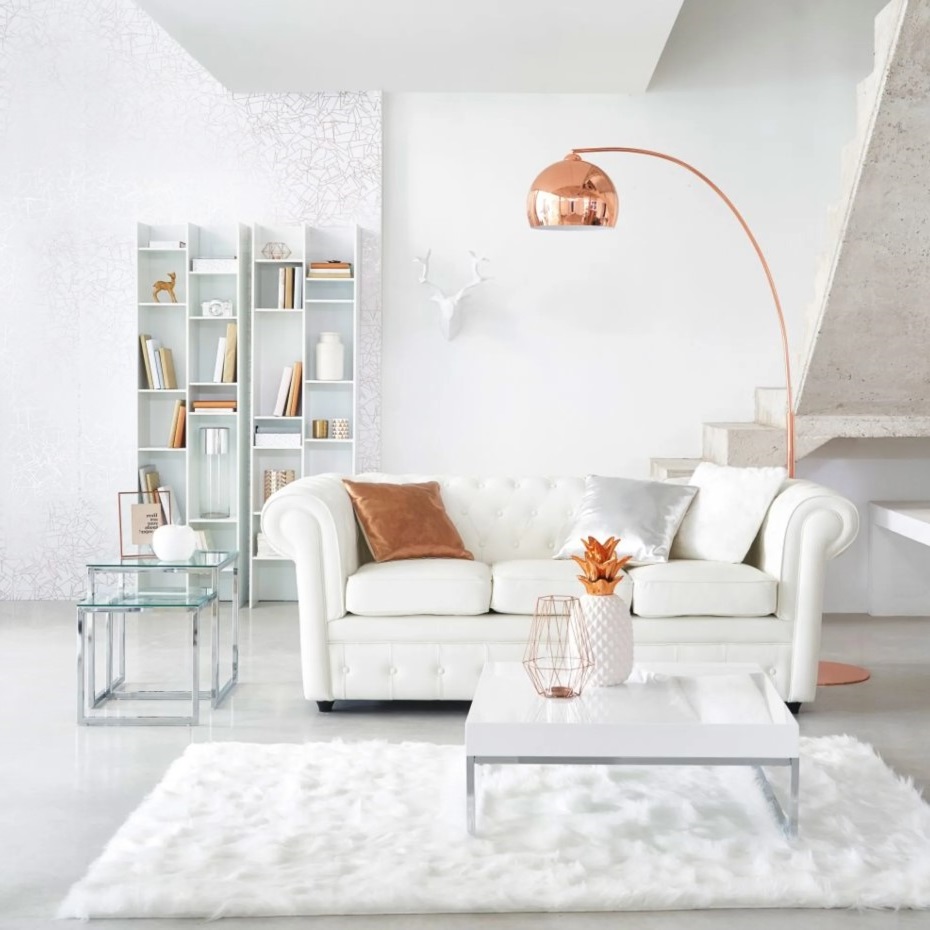Salon Moderne Avec Une Touche De Couleur