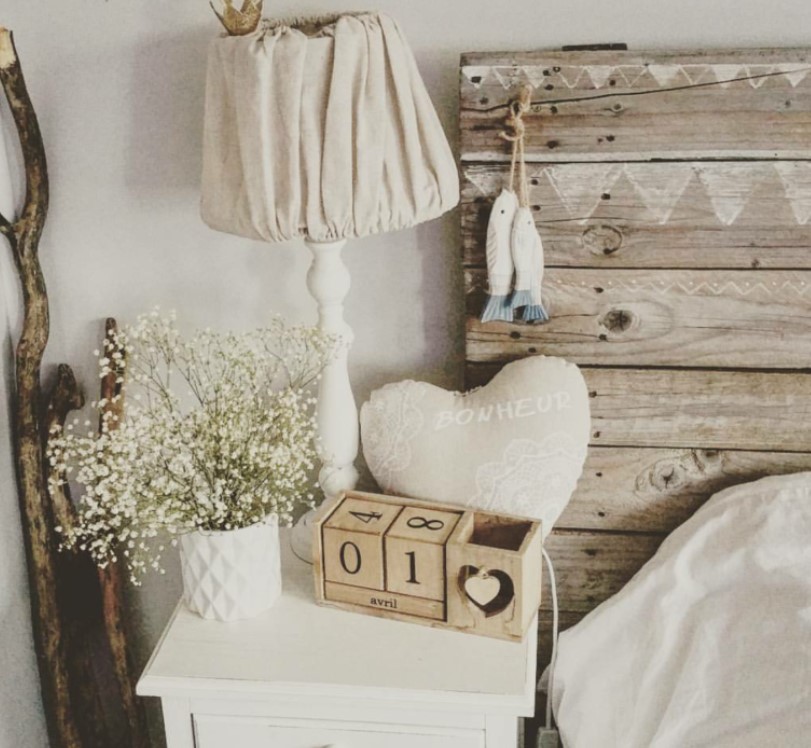 Tete De Lit En Palettes