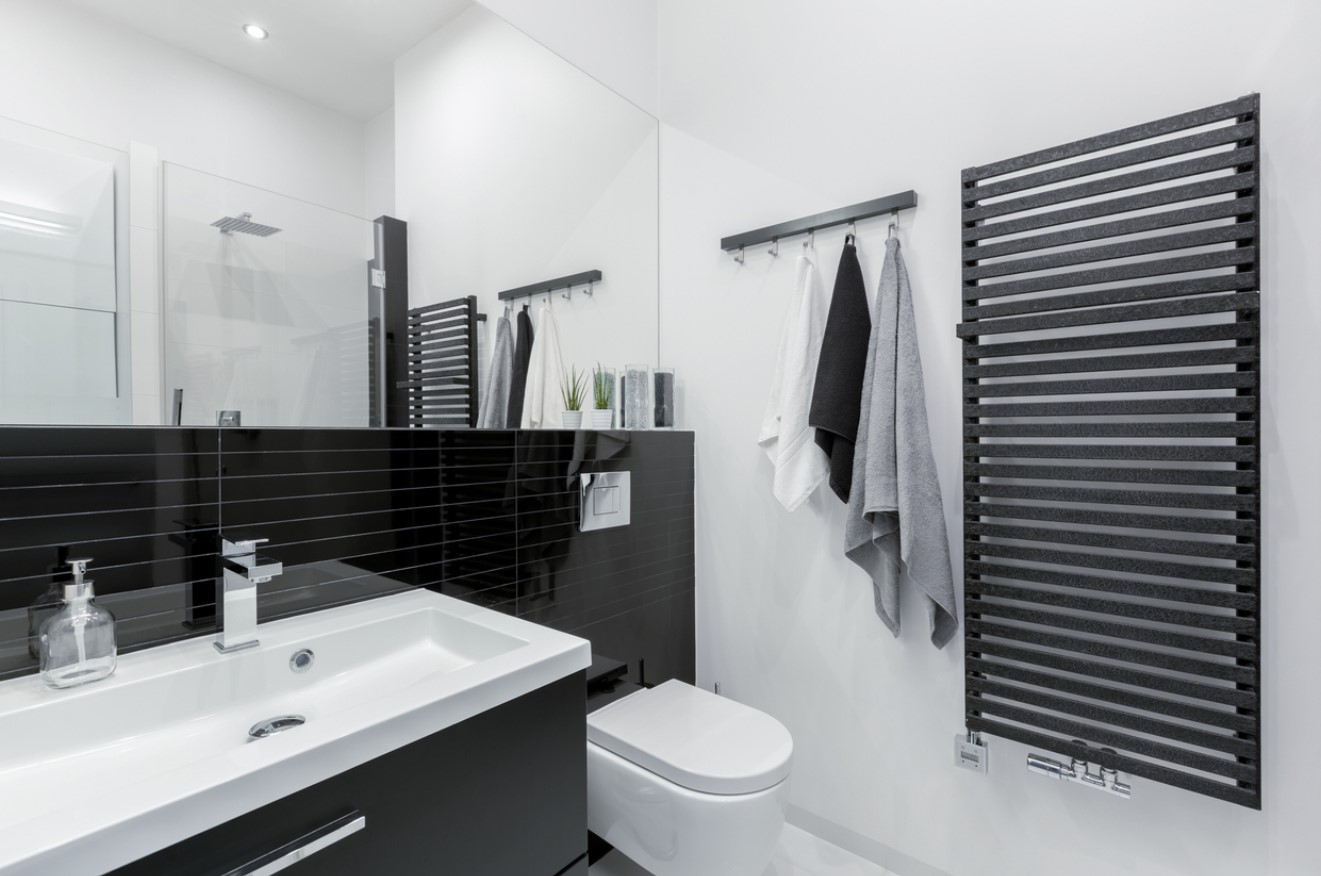 Salle De Bain Noire Et Blanche