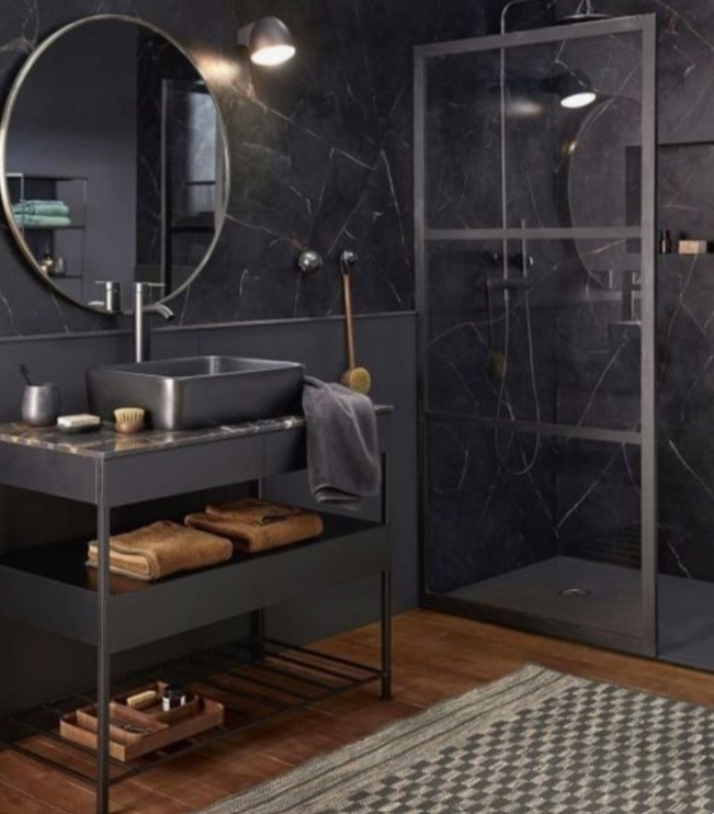 Salle De Bain Noire Et Marbre