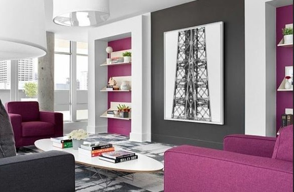 Une Déco De Salon En Gris Et Violet –