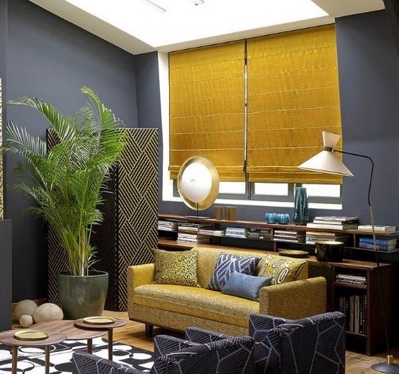 Du Gris Sombre Et De L'ocre Pour Réveiller Un Salon –