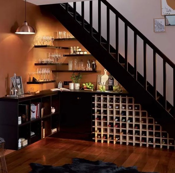 bar