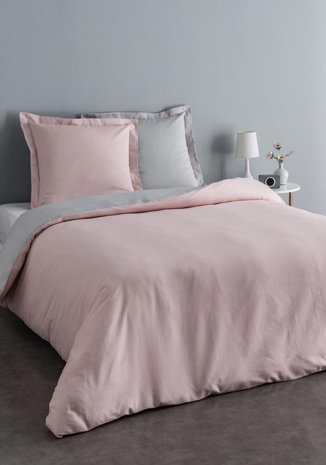 gris Et Rose Tendre