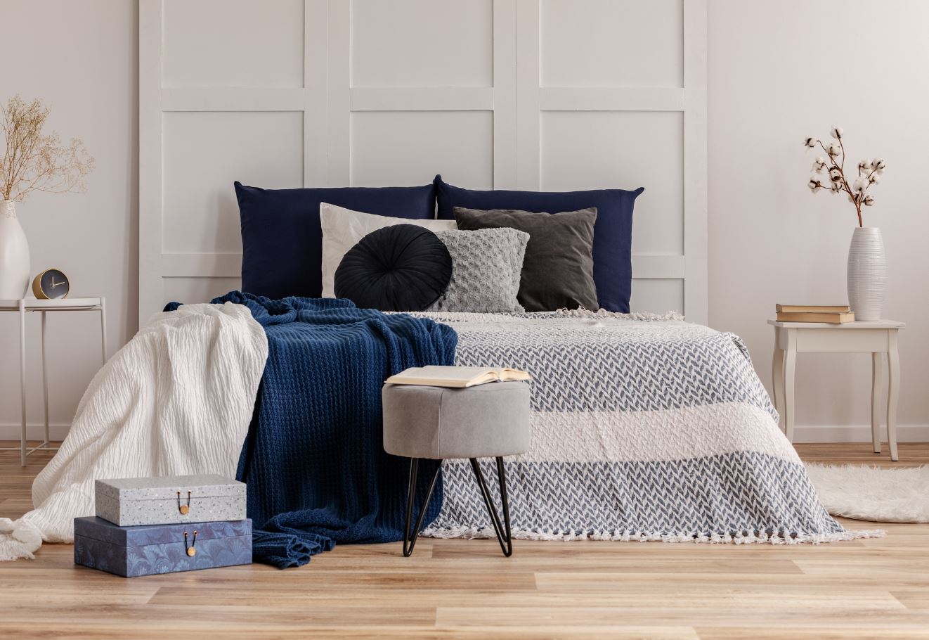 beige Et Bleu Nuit