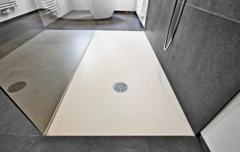 Déboucher Douche à L'italienne