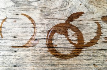 Taches D'eau Sur Le Bois