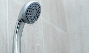 Faible Pression De L'eau