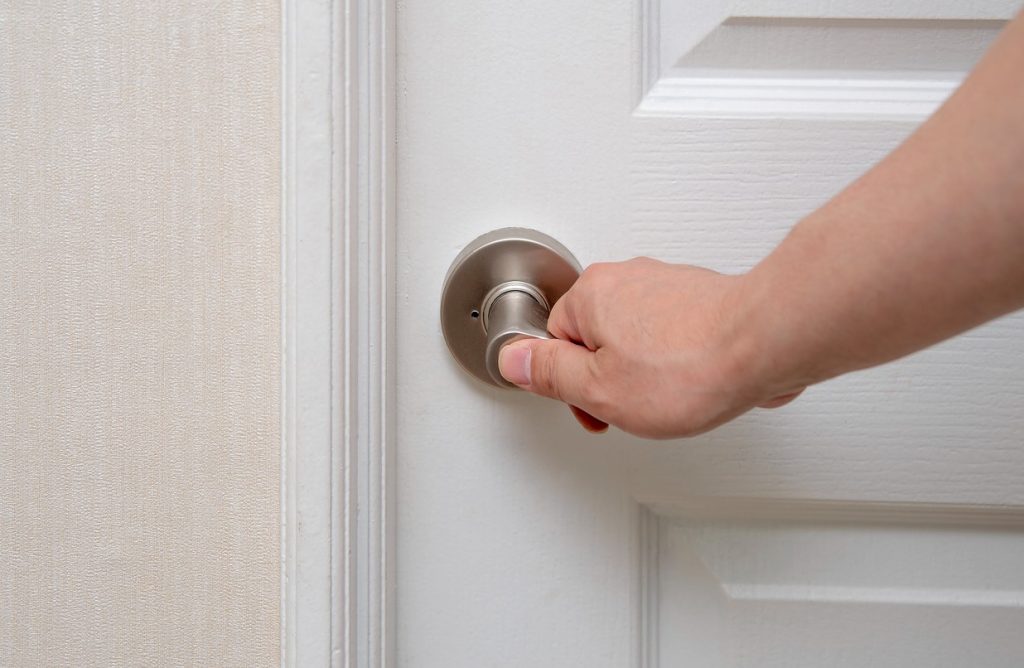 Ouvrir Une Porte Avec Une Radio