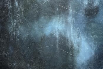 Revetement en verre rayé
