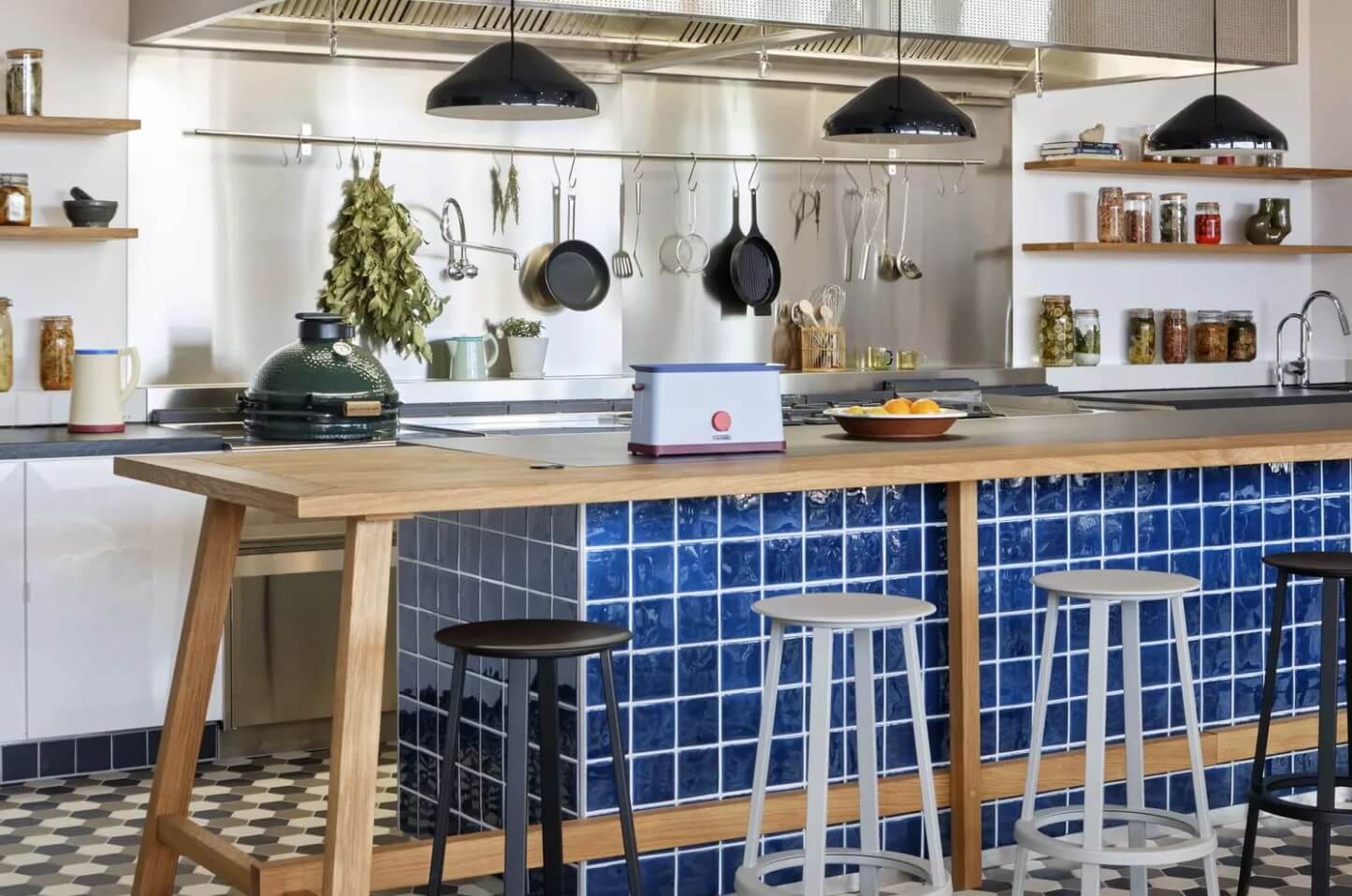 bleu Indigo Et Bois