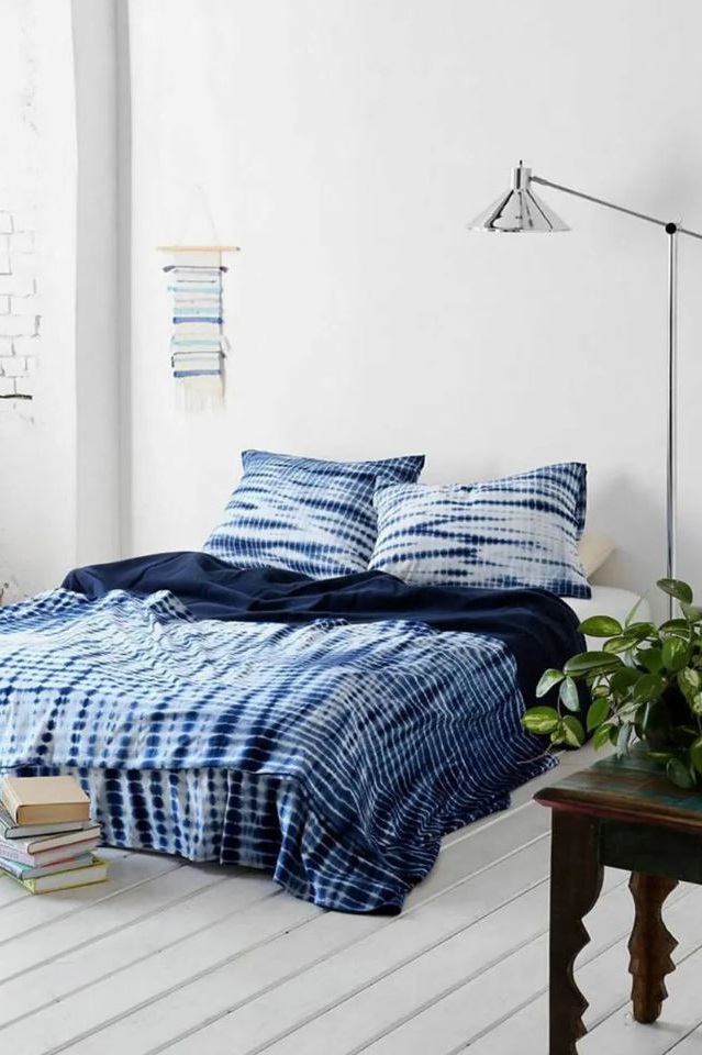 bleu Indigo Et Blanc