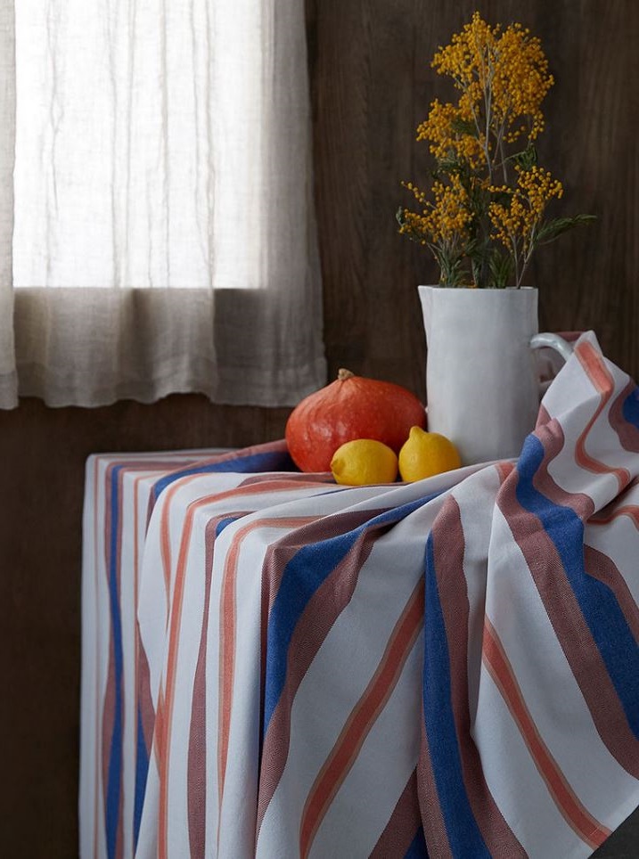 bleu Indigo Brique Et Orange