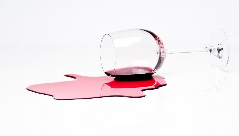 Verre Vin Rouge Renversé