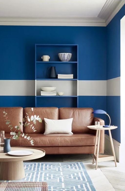 le Bleu électrique Et Le Bois